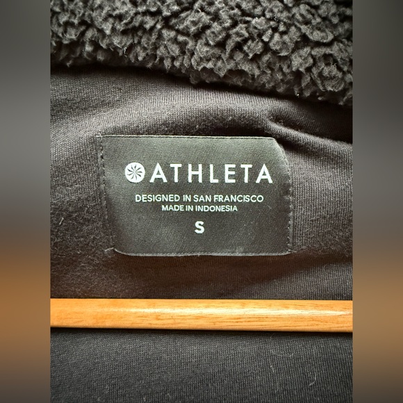 Athleta | Tugga Long Sherpa Jacket | Black Sherpa | Small - Picture 5 of 6